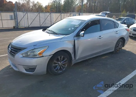 2015 Nissan Altima 2.5 S из США, поврежденный, VIN 1N4AL3AP4FC255448
